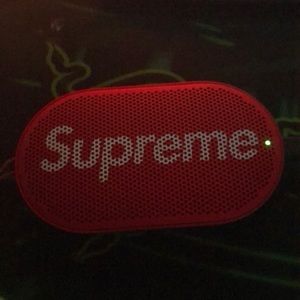 Portable supreme speaker